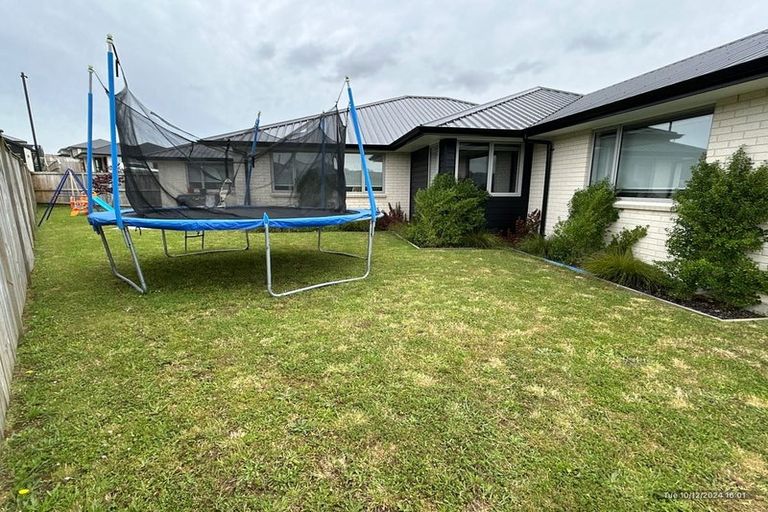 Photo of property in 5 Leathem Crescent, Pokeno, 2402