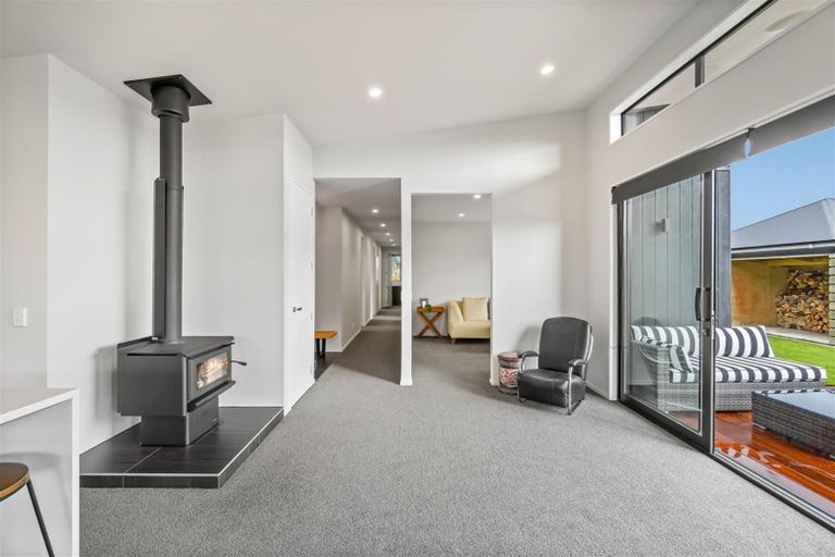 Photo of property in 2 Wilfield Drive, West Melton, 7618