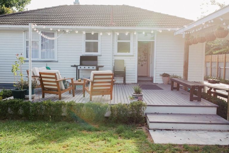 Photo of property in 15 Tasman Street, Havelock North, 4130