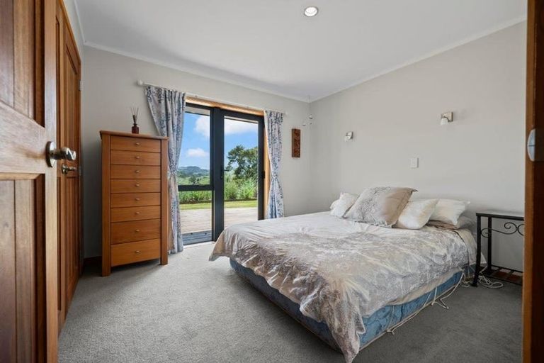 Photo of property in 87 Hurndall Street East, Maungaturoto, 0520