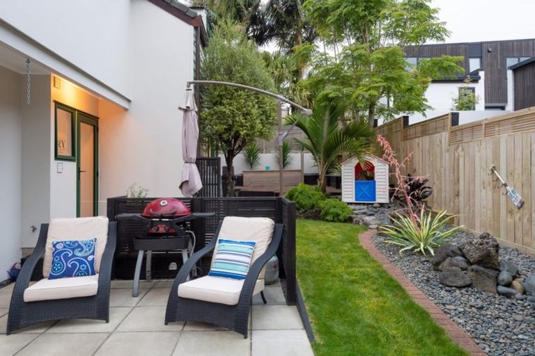 Photo of property in 3/17 Hart Road, Hauraki, Auckland, 0622