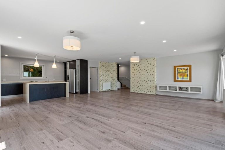 Photo of property in 160 Dyers Pass Road, Cashmere, Christchurch, 8022