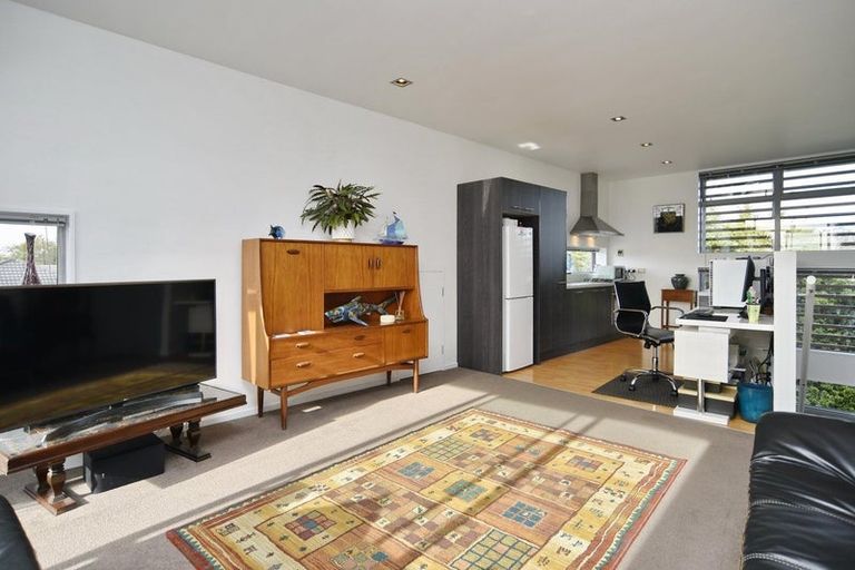 Photo of property in 2 Meredith Street, Addington, Christchurch, 8024