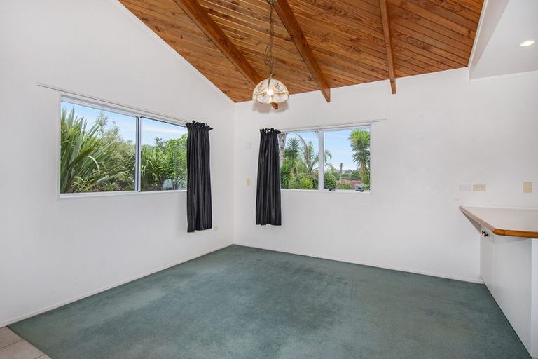 Photo of property in 1/16 Tui Crescent, Maunu, Whangarei, 0110