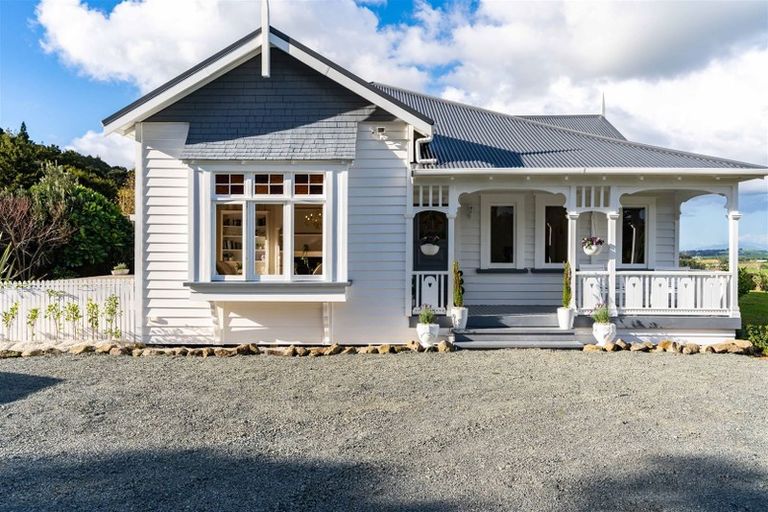 Photo of property in Wainikau, 31 Olive Grove, Mangawhai, 0573