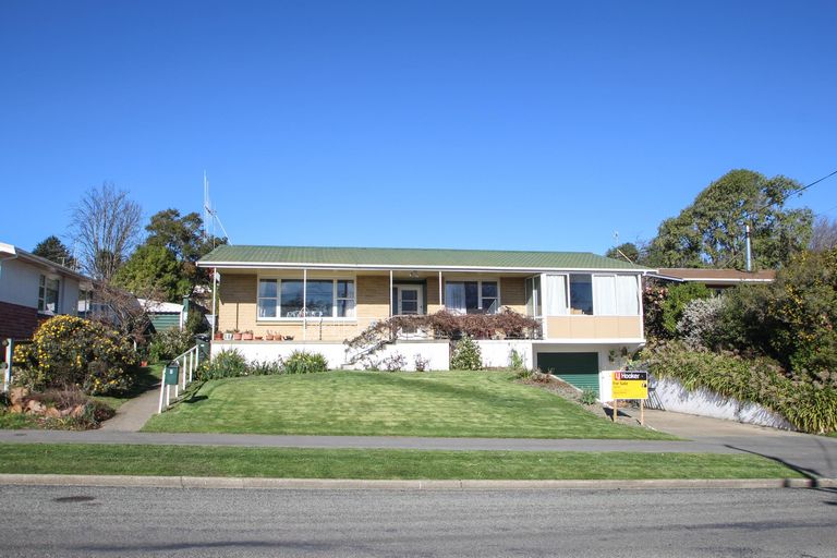 Photo of property in 7 Awamoa Road, Holmes Hill, Oamaru, 9401