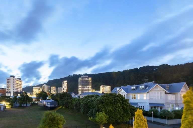 Photo of property in 6/28 Hobson Street, Thorndon, Wellington, 6011