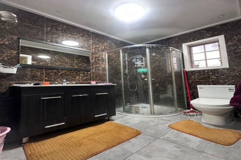 Photo of property in 9 Mahia Road, Manurewa, Auckland, 2102