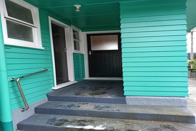 Photo of property in 63 Karaka Street, Wainuiomata, Lower Hutt, 5014