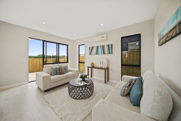 Photo of property in 28 Lusitano Drive, Karaka, Papakura, 2113