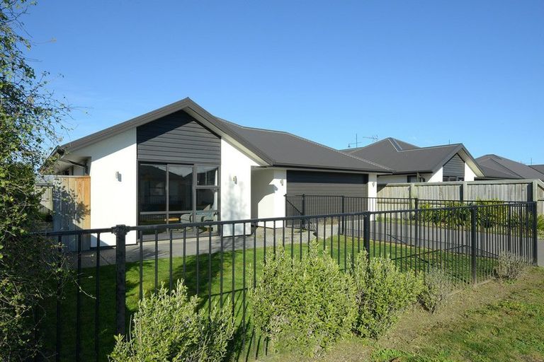 Photo of property in 139 Infinity Drive, Pegasus, 7612