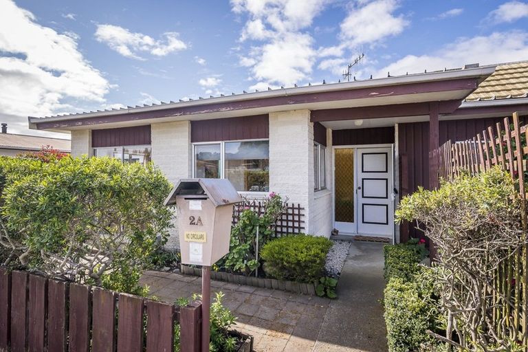 Photo of property in 2a Cypress Grove, Paraparaumu, 5032