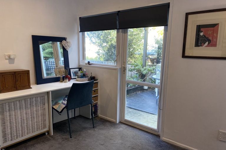 Photo of property in 39 Emlyn Place, Torbay, Auckland, 0630