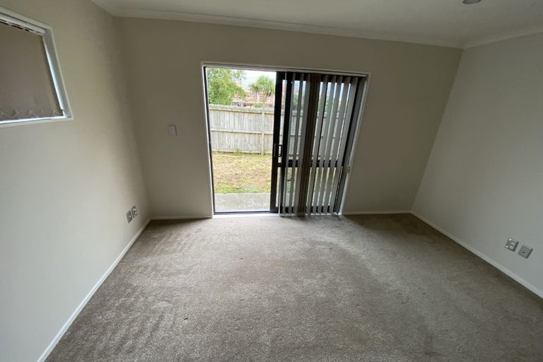 Photo of property in 1 Deepak Lane, Papatoetoe, Auckland, 2025