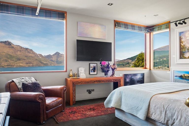 Photo of property in 27 Edinburgh Drive, Queenstown, 9300