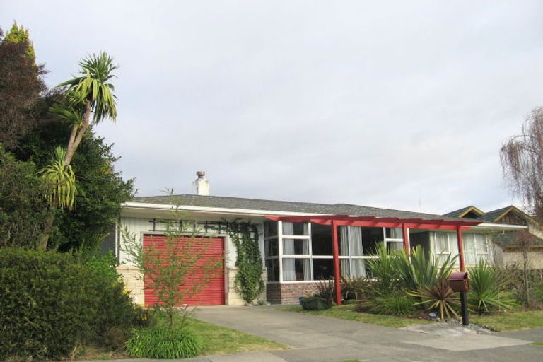 Photo of property in 11 Trigg Crescent, Taradale, Napier, 4112