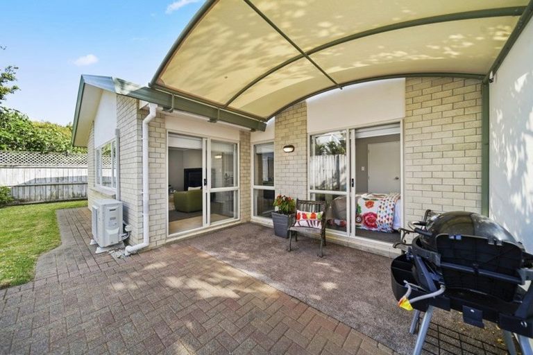 Photo of property in 1/28 Rochester Crescent, Somerville, Auckland, 2014