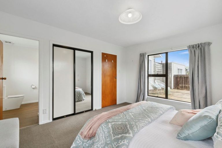 Photo of property in 20 Bouverie Street, Petone, Lower Hutt, 5012