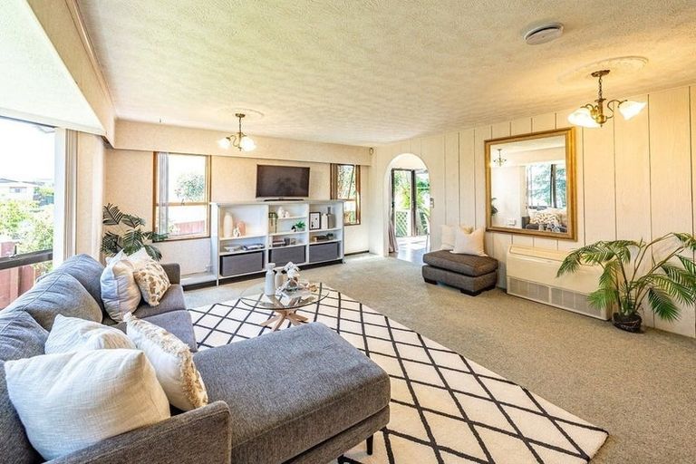 Photo of property in 19 Akepiro Place, Tawhero, Whanganui, 4501