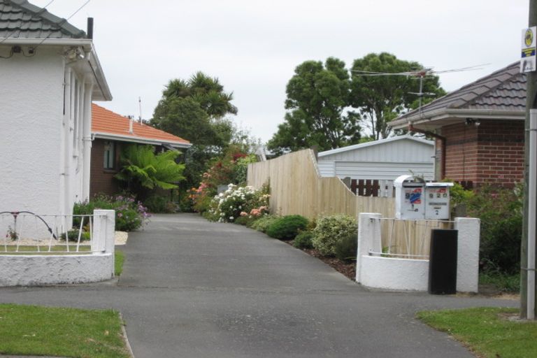 Photo of property in 1/920 Avonside Drive, Avondale, Christchurch, 8061