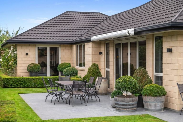 Photo of property in 8 Lime Tree Lane, Harewood, Christchurch, 8051