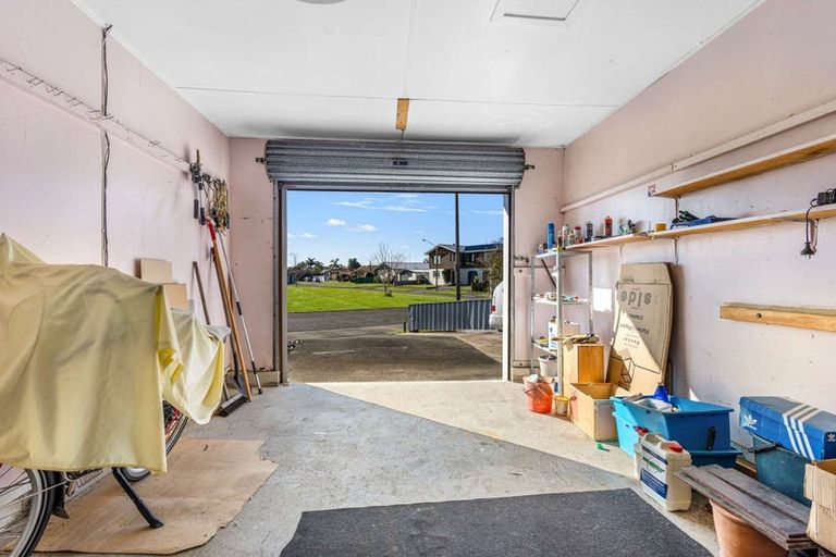 Photo of property in 1/17 Townshend Crescent, Greenmeadows, Napier, 4112