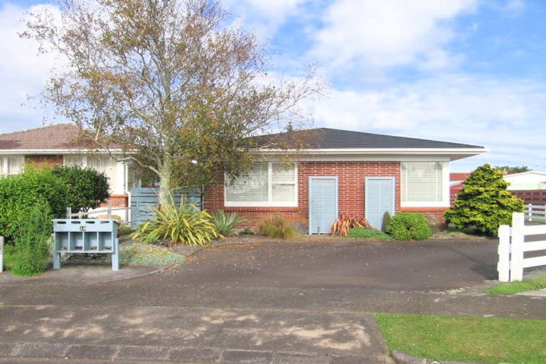Photo of property in 16 Carolyn Street, Manukau, Auckland, 2025