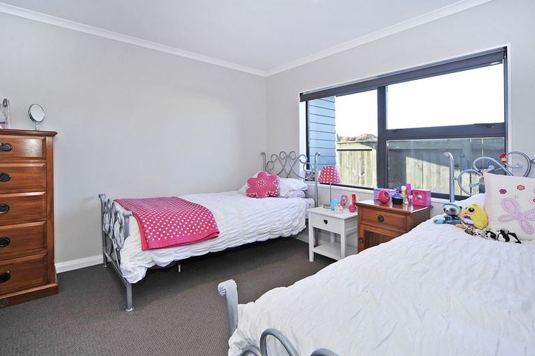 Photo of property in 15 Trump Place, Kelvin Grove, Palmerston North, 4414