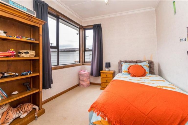 Photo of property in 15 Tay Street, Mosgiel, 9024