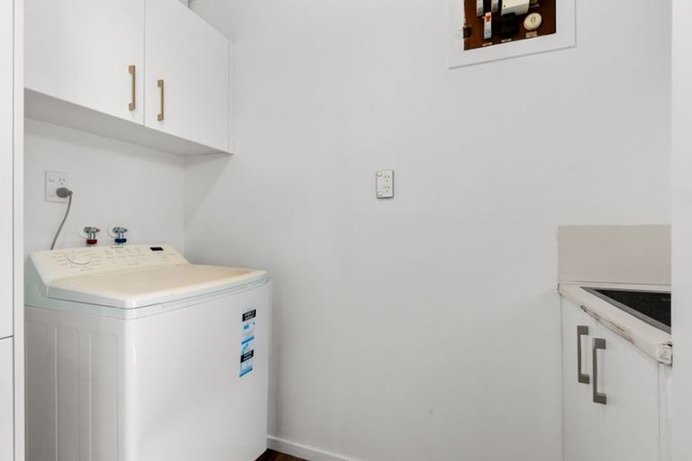 Photo of property in 58 Diorella Drive, Clover Park, Auckland, 2019