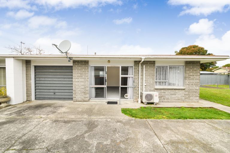 Photo of property in 8b Bryant Street, Takaro, Palmerston North, 4412