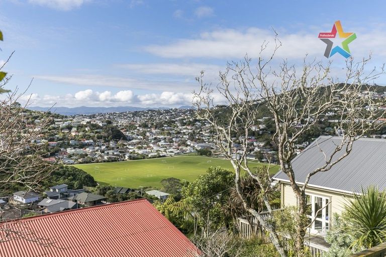 Photo of property in 91 Makara Road, Karori, Wellington, 6012