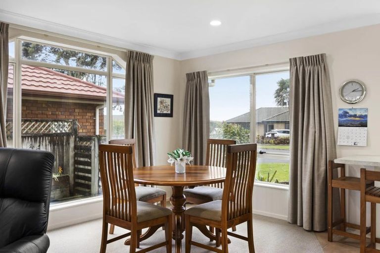 Photo of property in 3 Oakwood Place, Pukekohe, 2120