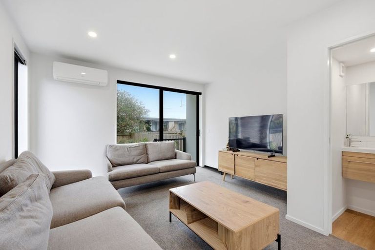 Photo of property in 1/31 Edmonds Street, Woolston, Christchurch, 8062