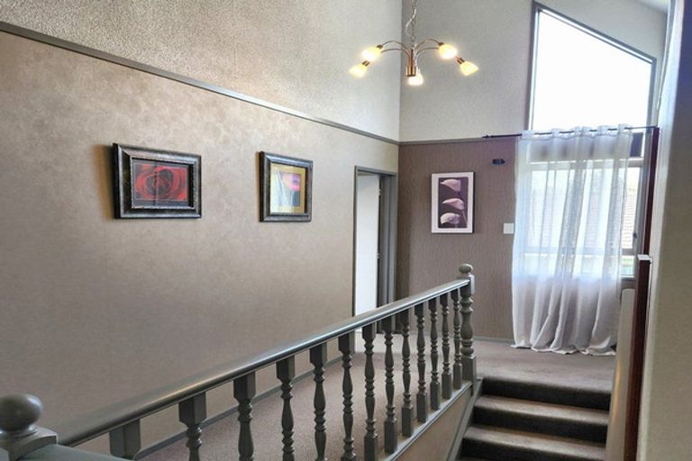 Photo of property in 28 Wellesley Street, Feilding, 4702