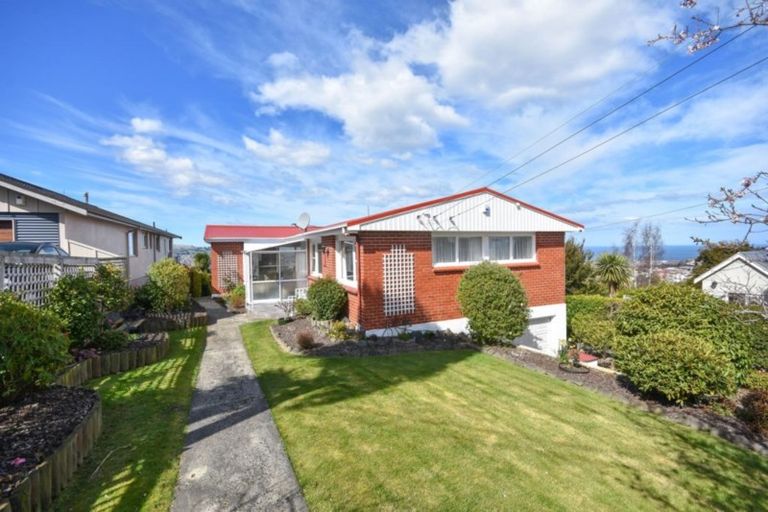 Photo of property in 11 Kenmure Road, Belleknowes, Dunedin, 9011