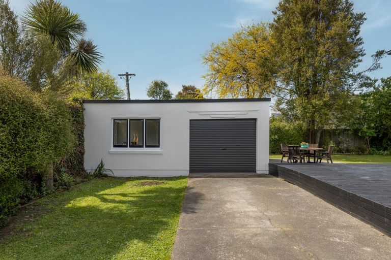 Photo of property in 31 Prossers Road, Saint Martins, Christchurch, 8022