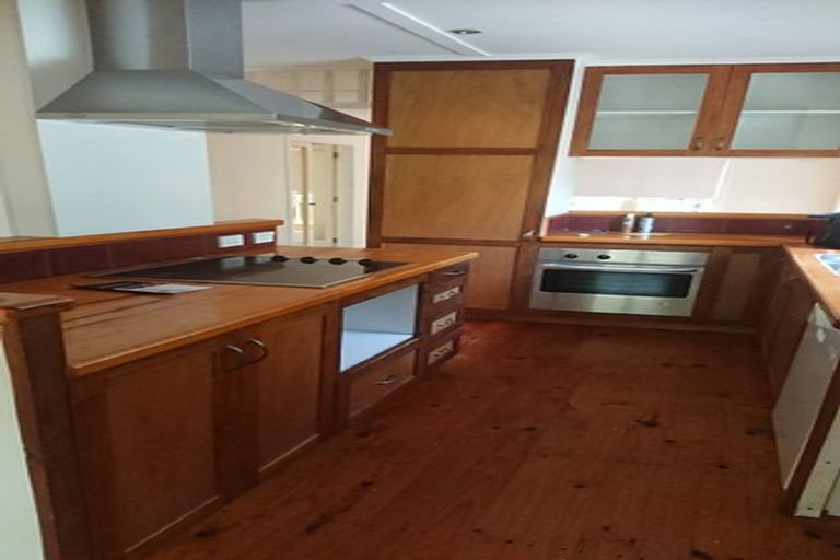 Photo of property in 504 West Coast Road, Glen Eden, Auckland, 0602