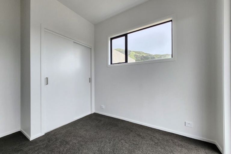 Photo of property in 36 Hokioi Drive, Kenepuru, Porirua, 5022