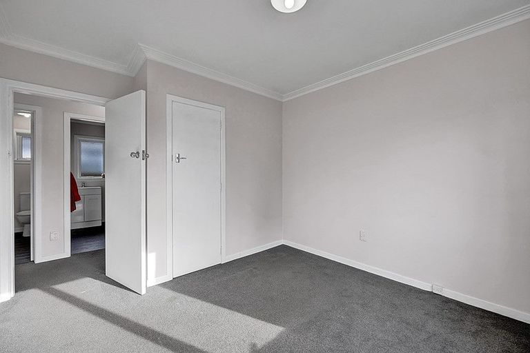 Photo of property in 40 Doralto Road, Frankleigh Park, New Plymouth, 4310