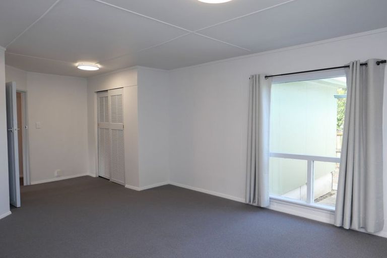 Photo of property in 88 Amohia Street, Paraparaumu, 5032