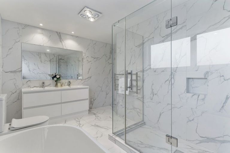 Photo of property in 52a Sycamore Drive, Sunnynook, Auckland, 0620