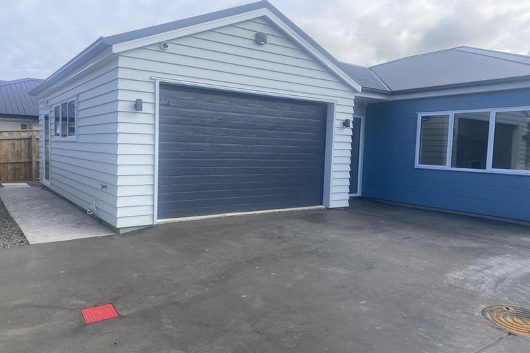 Photo of property in 32a Brandon Street, Featherston, 5710