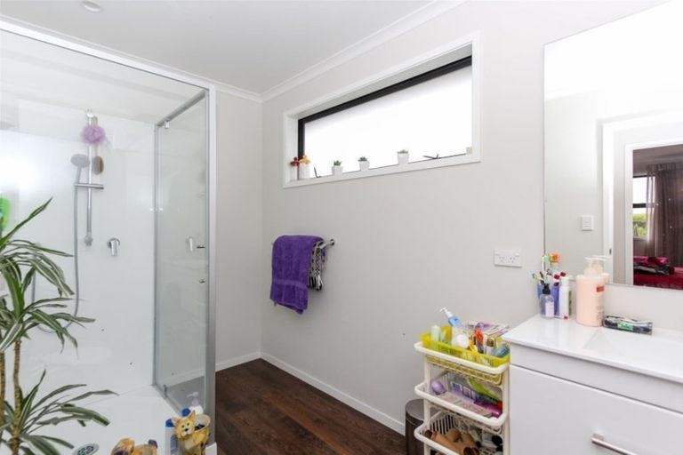 Photo of property in 219 Waitara Road, Brixton, Waitara, 4382