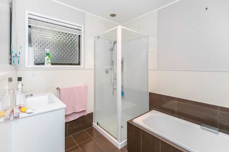 Photo of property in 36 Pohutukawa Drive, Pukete, Hamilton, 3200