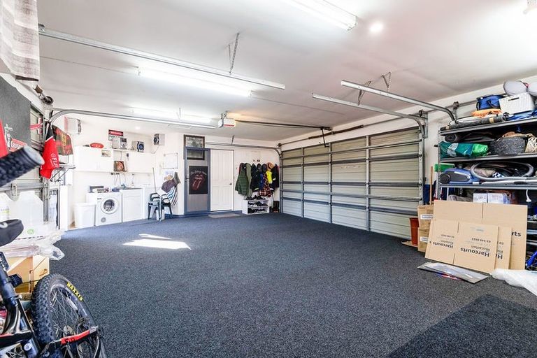 Photo of property in 9 Robinia Place, Wigram, Christchurch, 8042