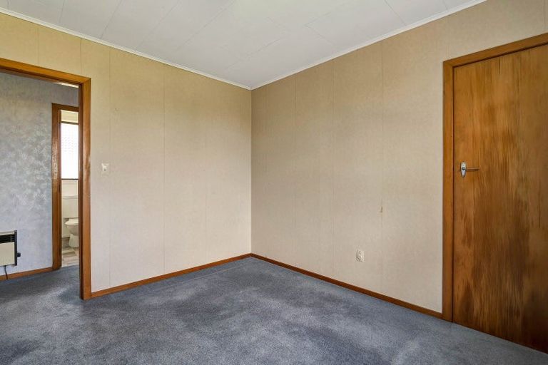 Photo of property in 72 Reid Avenue, Hawera, 4610