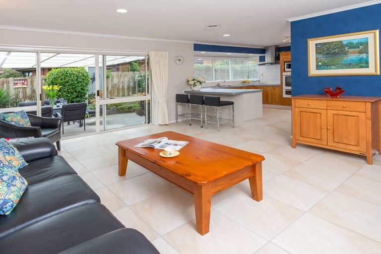 Photo of property in 29 Summermist Drive, Northpark, Auckland, 2013