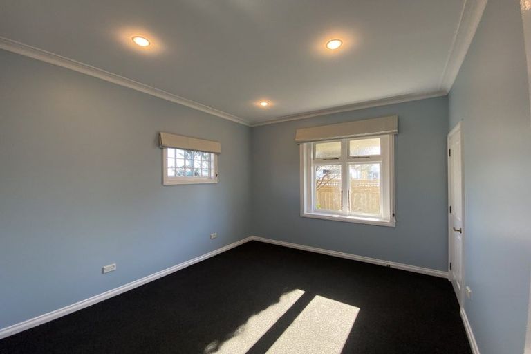 Photo of property in 164 Lemon Street, Strandon, New Plymouth, 4312