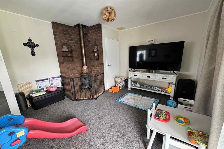 Photo of property in 19 Fourth View Avenue, Beachlands, Auckland, 2018